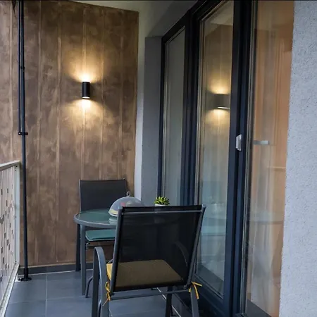 Lux Coresi * Braşov