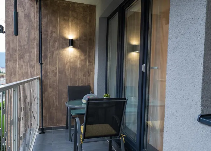 Lux Coresi Apartmán *